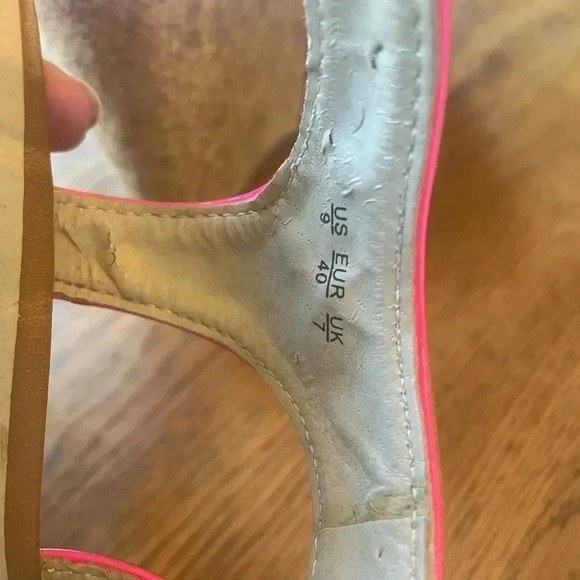 Just Fab cork wedges pink and tan Size 9 GUC! Bin A - Picture 9 of 9